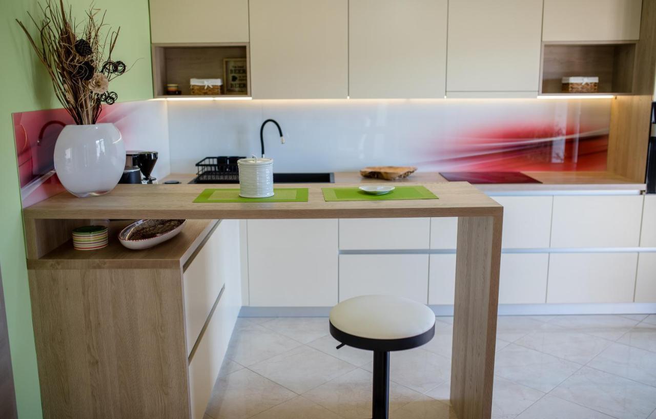 Apartments Luka راب المظهر الخارجي الصورة