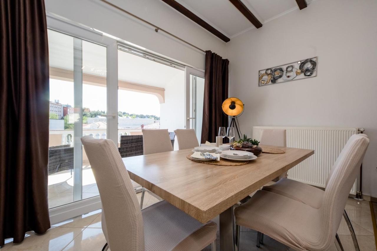 Apartments Luka راب المظهر الخارجي الصورة